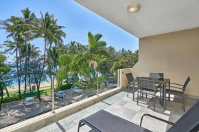 Paringa 2 Bedroom Top Floor Beach Front Apartment